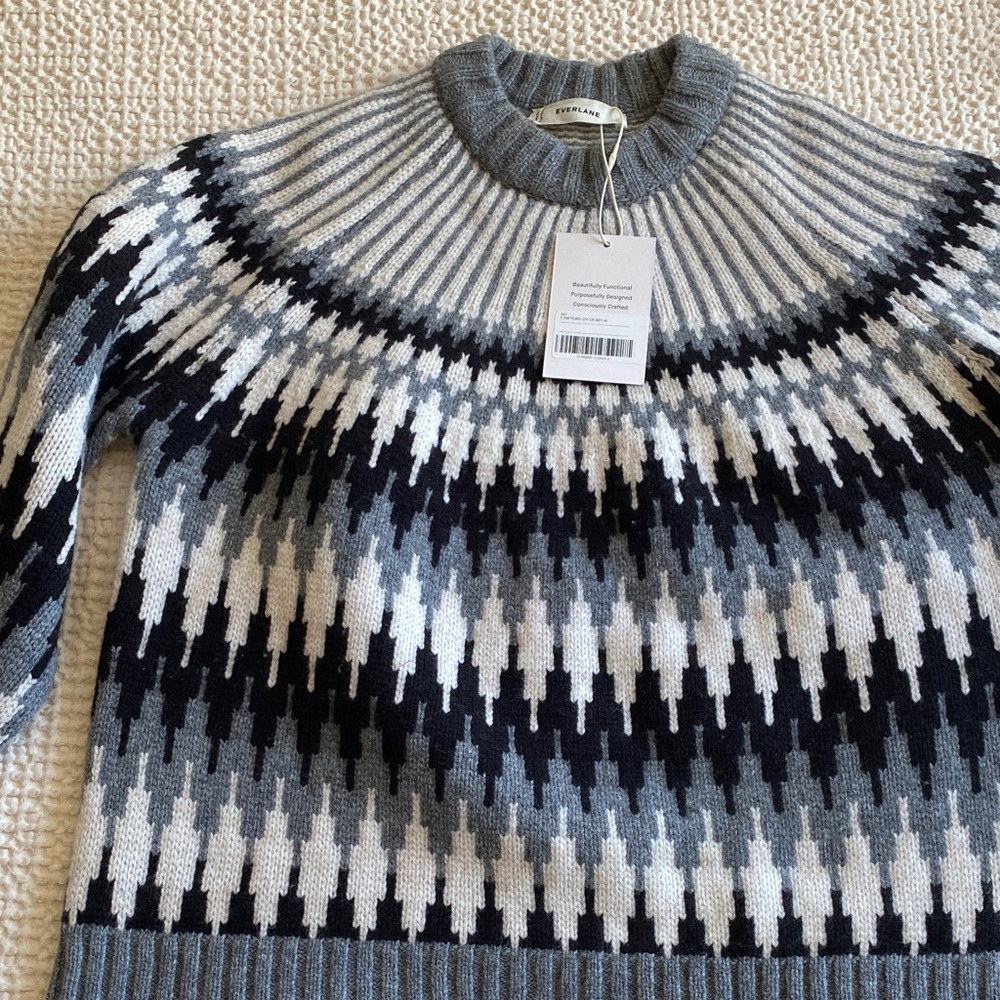 Everlane Gray and Black Patterned Crew Neck Sweater